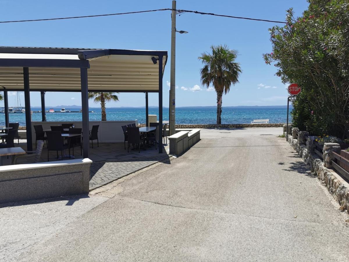 Apartment "Marija" - Otok Vir Luaran gambar